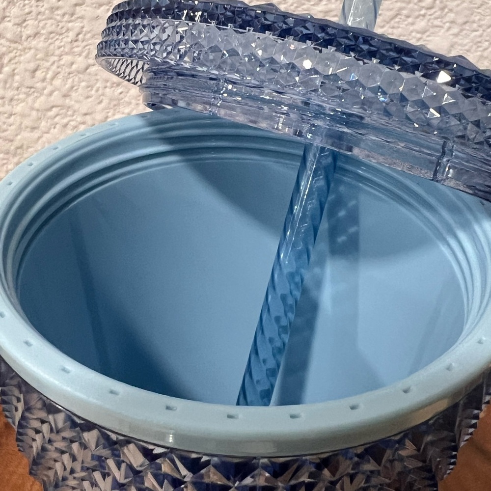 Starbucks Navy Textured Tumbler with Straw - Picture 4 of 4